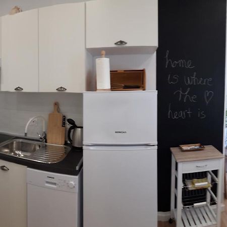 Lili Apartment In Zadar Pet Friendly, Free Parking Bagian luar foto
