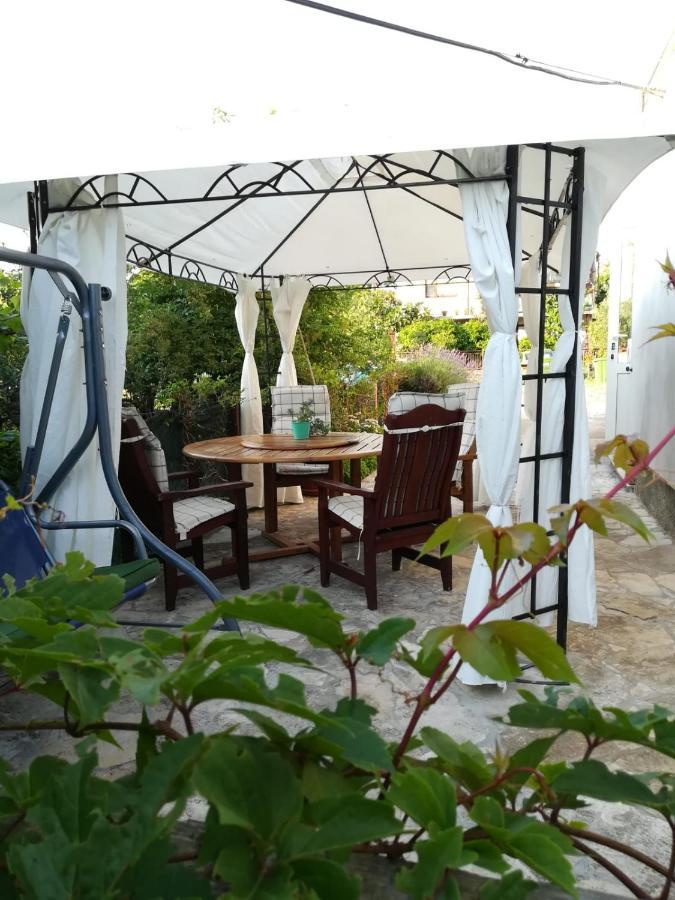 Lili Apartment In Zadar Pet Friendly, Free Parking Bagian luar foto
