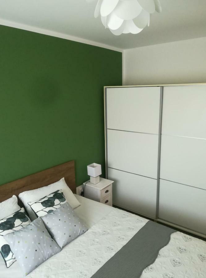Lili Apartment In Zadar Pet Friendly, Free Parking Bagian luar foto